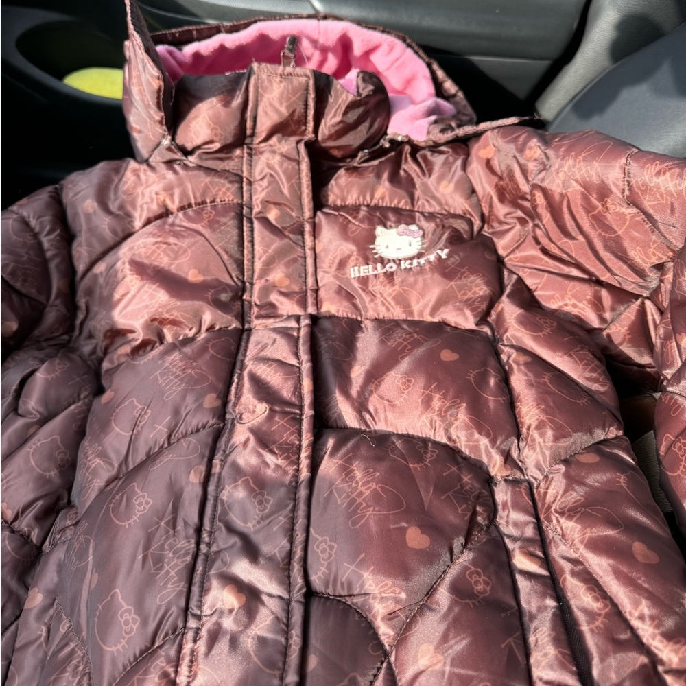 Hello kitty Puffer Jacket🤎